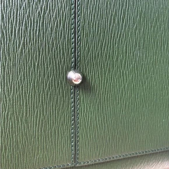 Salvatore Ferragamo Stylish Green Duffel Bag for Travel